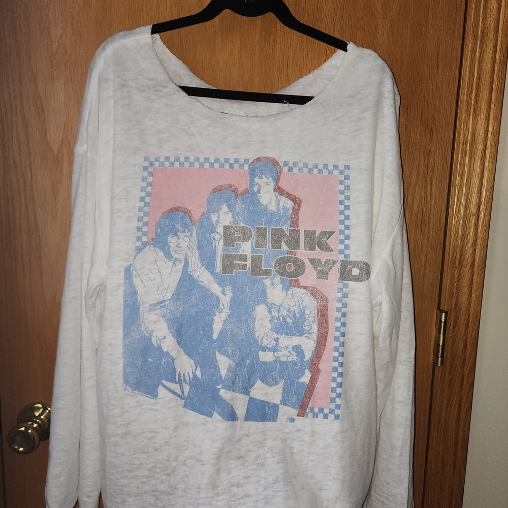 NWOT $45 Recycled Karma Pink Floyd Graphic White Sweatshirt Size Medium - Picture 4 of 6